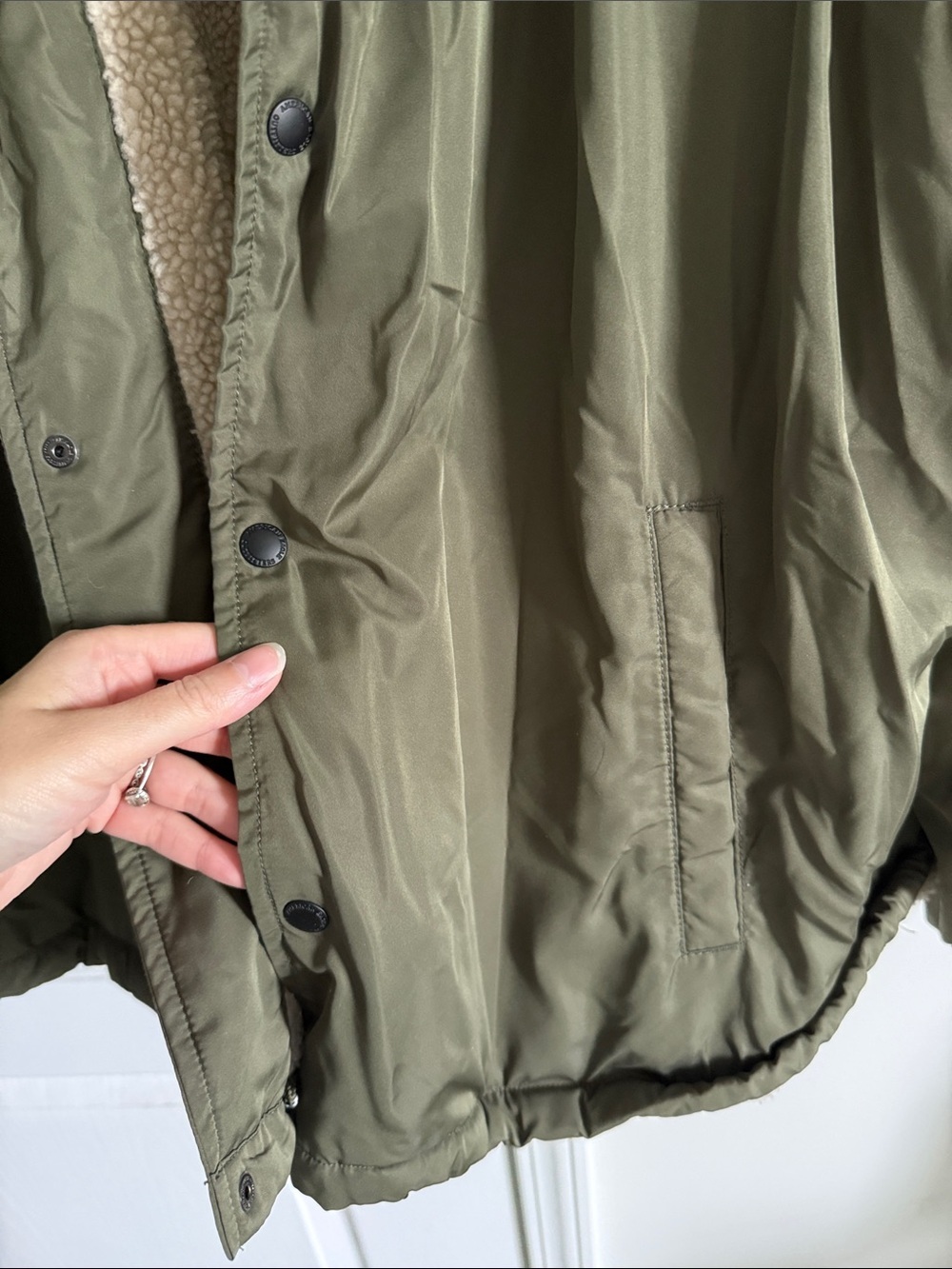 American Eagle Outfitters Olive Green Sherpa-Lined Field Jacket - Picture 3 of 6